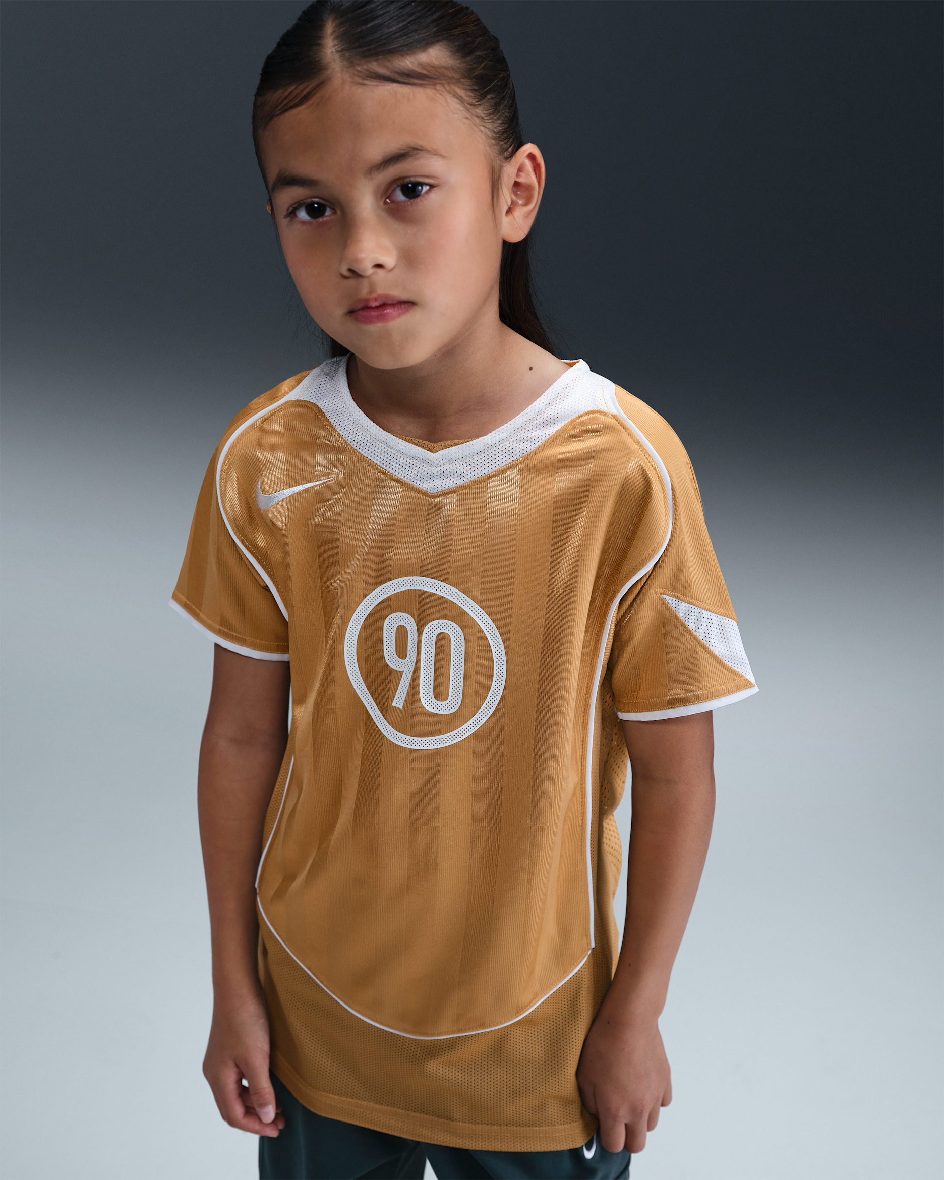Nike Total90 Older Kids' Dri-FIT Football Shirt. Nike IL